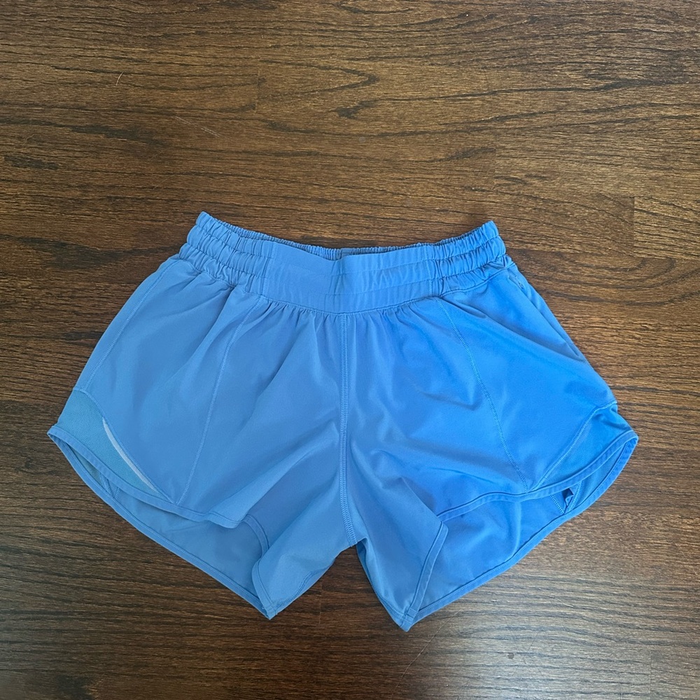 EUC Lululemon Shorts 4” Low-rise Size 4 Blue Nile